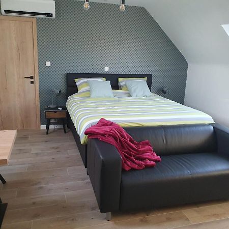 B&B Dekorn Pepingen ภายนอก รูปภาพ